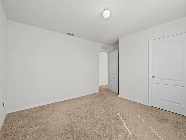 817 Sheen Cir — Photo 22