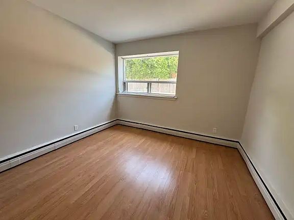 4th image of 437 Martha St #1A