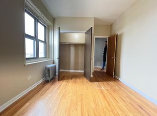 4031 W Gladys Ave #3N, Chicago, IL 60624
