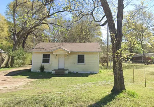 404 N Kenwood Rd Photo 1