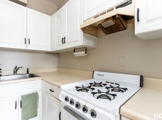 147 9th St #4E, Brooklyn, NY 11215