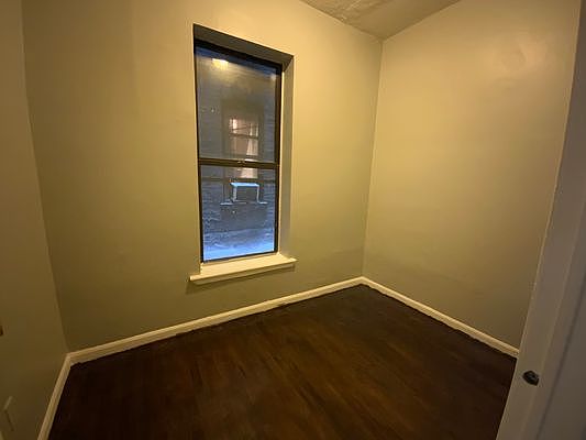 4th image of 307 W 141st St #2E