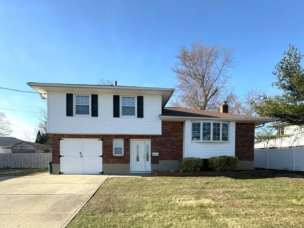 50 Southern Parkway, Plainview, NY 11803