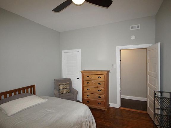 3rd image of 4100 Shenandoah Ave #4102A