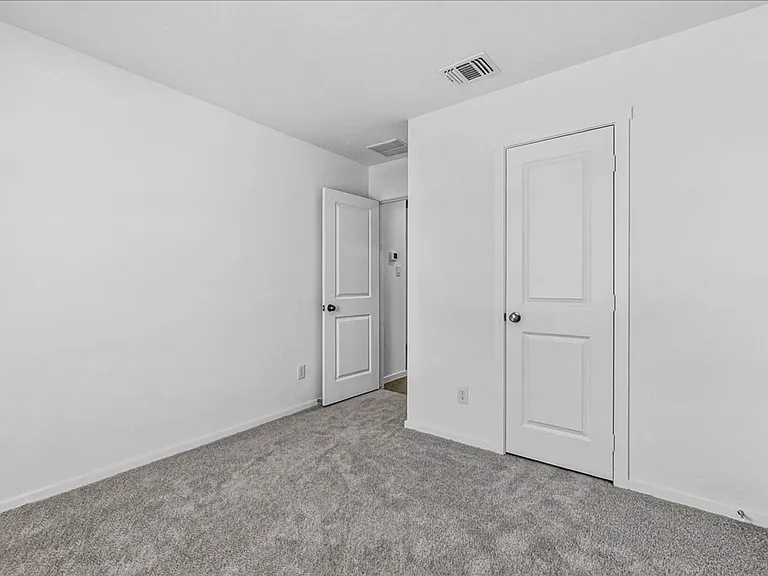 1314 Lady Yoli St — Photo 32