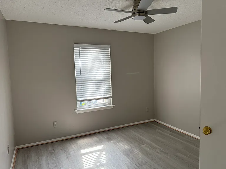 1417 Northface Ct — Photo 15
