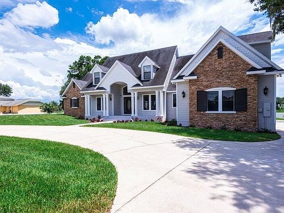 2nd image of 8503 Riverview Dr