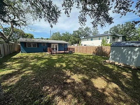 1424 SW 9th St — Photo 29