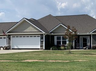 864 W Keepsake Ln, Inman, SC 29349