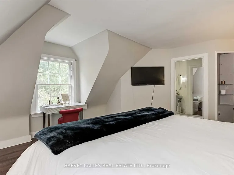 23 Donwoods Dr — Photo 19