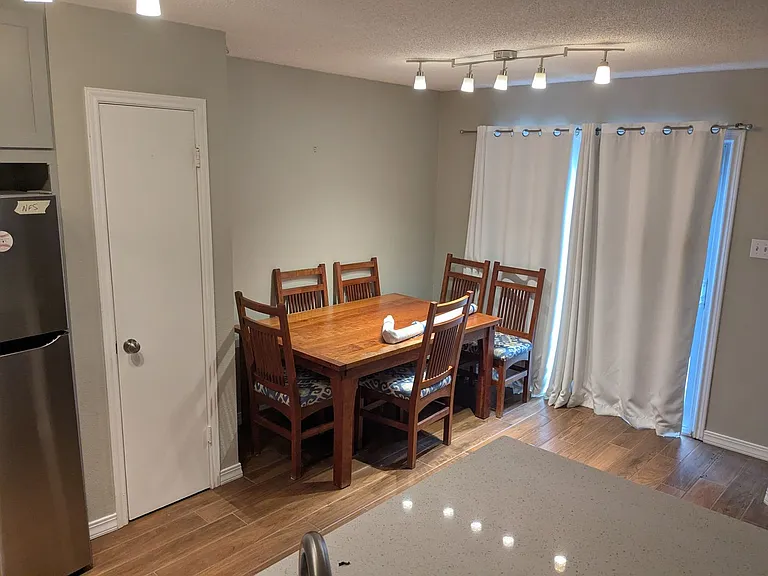 2502 Charla Cir — Photo 5