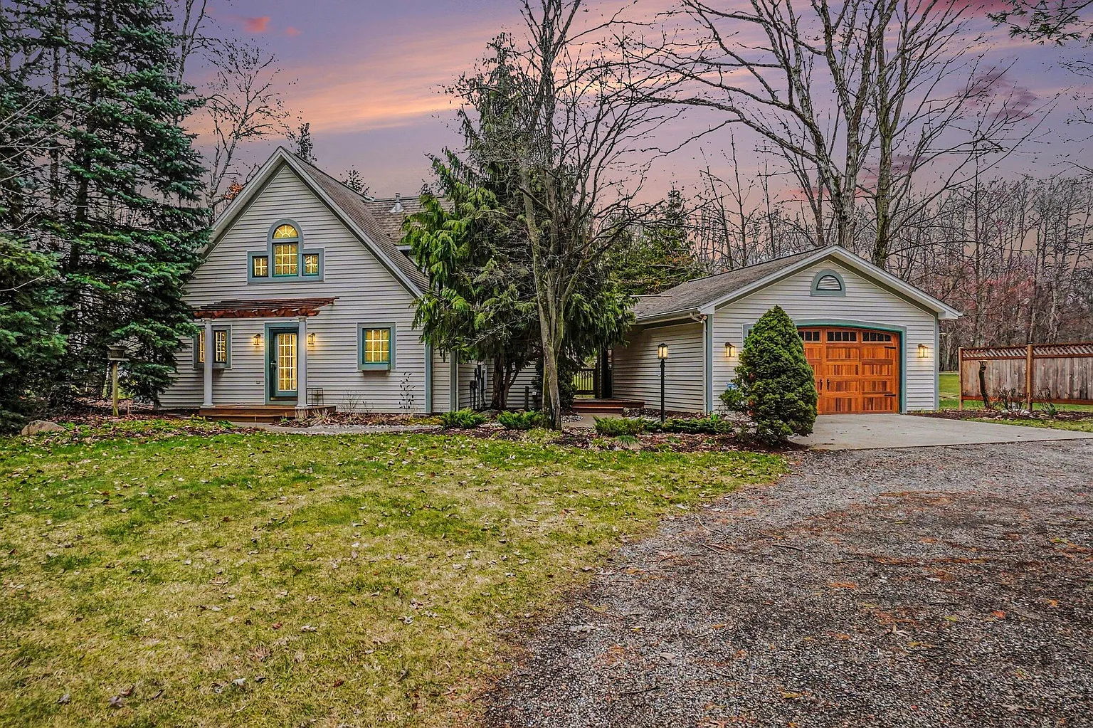 9362 Club House Dr W photo 1