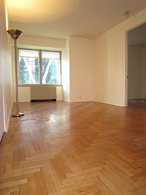 Rented by Sumitomo Real Estate Sales | media 24