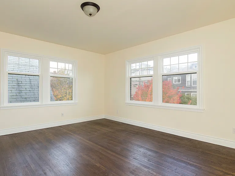 571 Valley St #5 — Photo 12