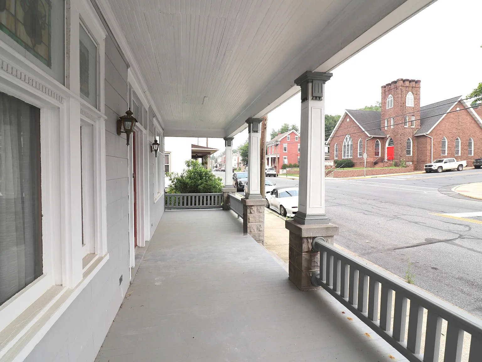 2 bed, $1,250 — Photo 3