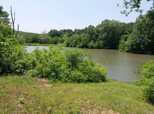 7625 S Panther Creek Rd, Mount Olive, IL 62069