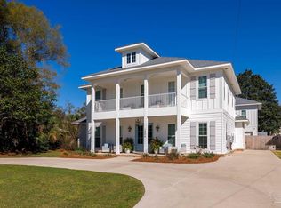 1806 E Hernandez St, Pensacola, FL 32503