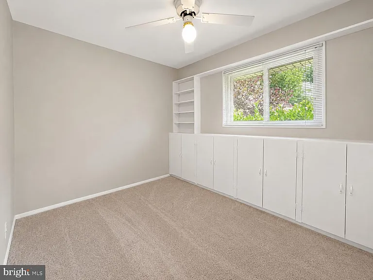 7411 Long Pine Dr — Photo 14