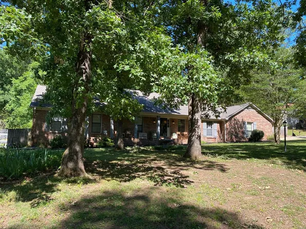 3210 Trails End St SW, Decatur, AL 35603