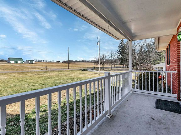 5th image of 4315 Brook Rd NW