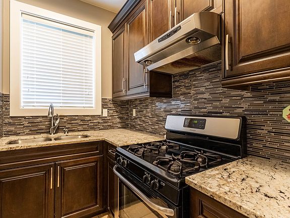 3rd image of 3383 Gislason Ave