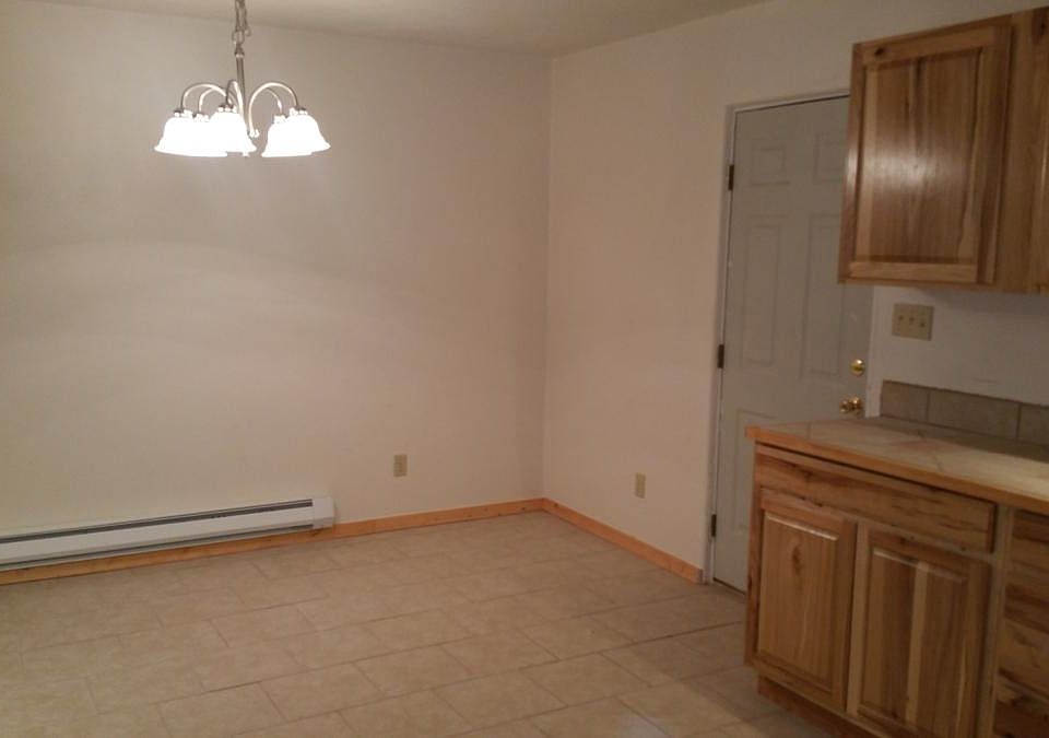 Dininng area from kitchen