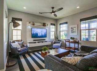 21619 Trail Blazer Ln, Escondido, CA 92029