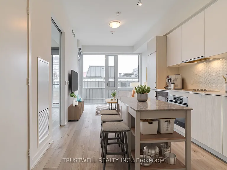 158 Front St E #1004 — Photo 1