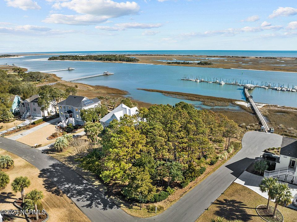 1st image of 7209 Grouper Court