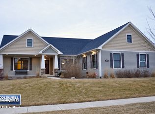 927 Congress Ave, Sycamore, IL 60178