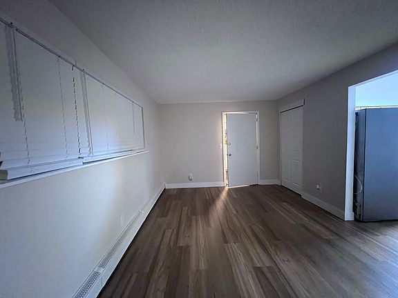 4th image of 4229 Forrest Hill Pl #2