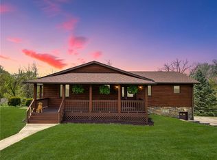 251 Jennie Dr, North Huntingdon, PA 15642