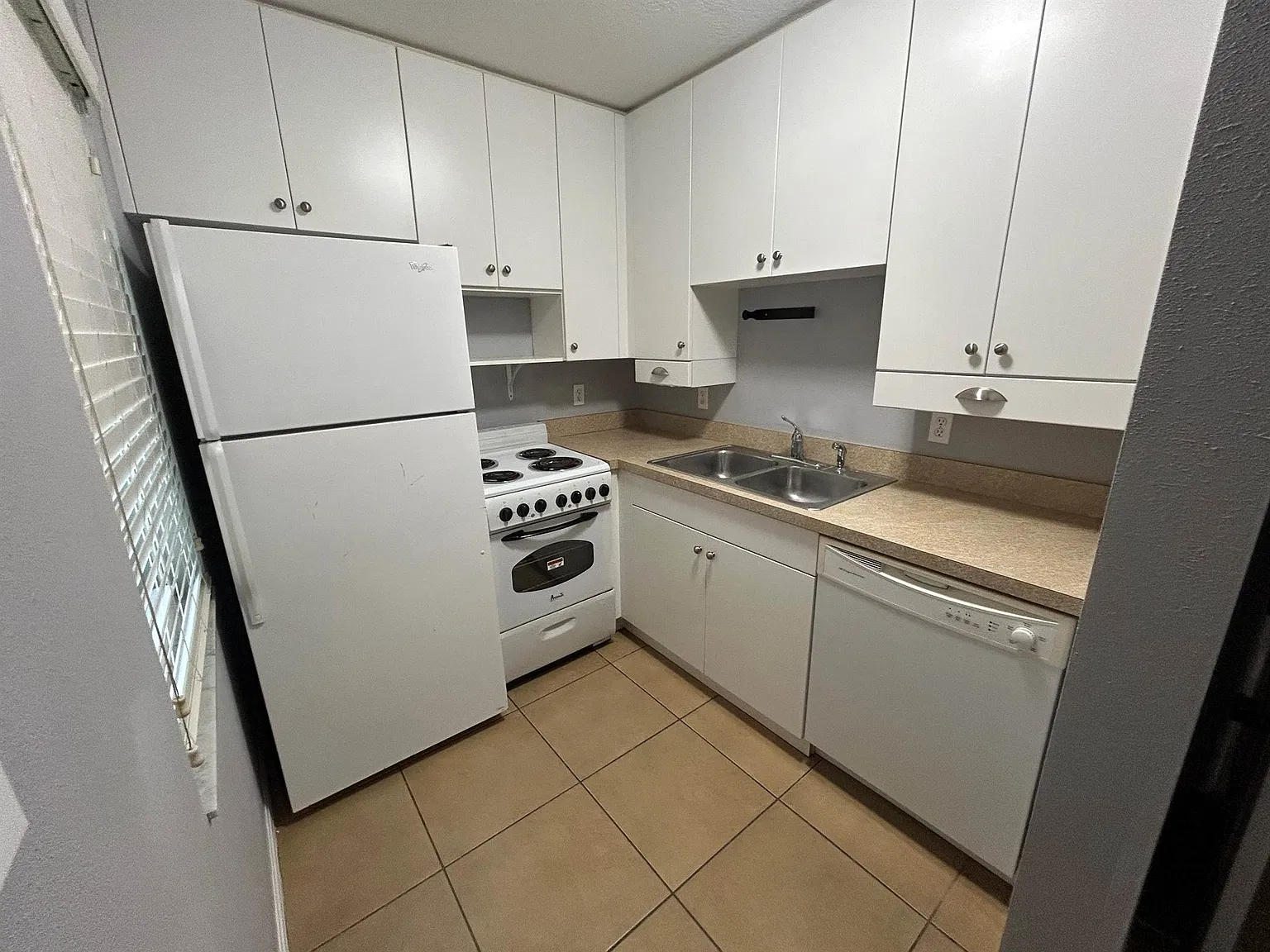 1 bed, 600 sqft, $1,395 — Photo 3