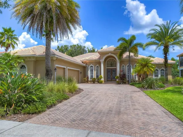 9814 Tree Tops Lake Rd, Tampa, FL 33626