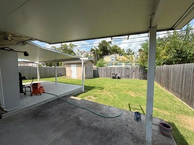3637 E Loyola Dr — Photo 15
