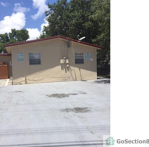 1st image of 135 NW 5th Ave #1