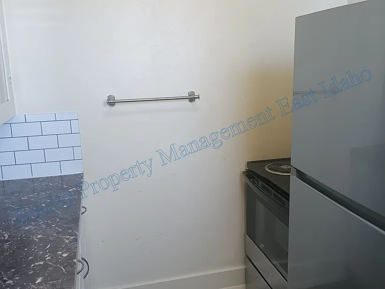 340 S Arthur Ave — Photo 12