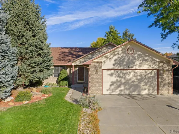 2410 Maplewood Cir, Longmont, CO 80503