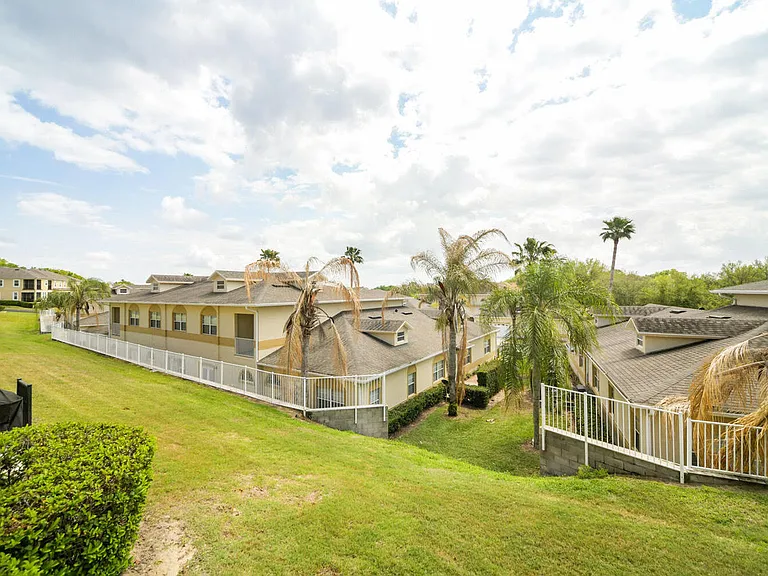 17412 Promenade Dr — Photo 21