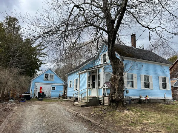 102 Beechwood Street, Thomaston, ME 04861