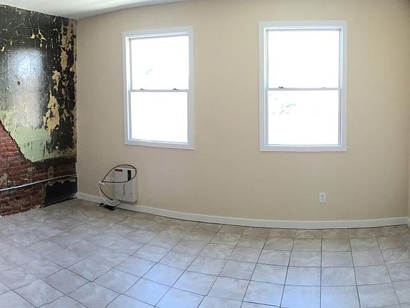 2nd image of 258 E Girard Ave APT 2