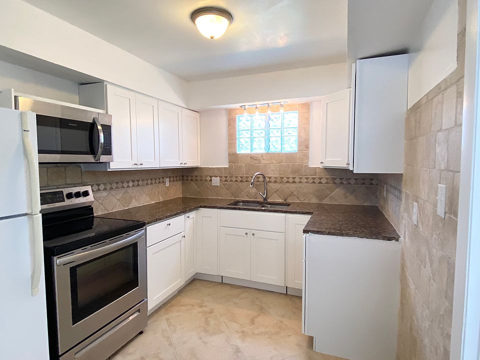 1st image of 2000 Greens Blvd APT 39A