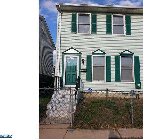 1st image of 1217 Apple St