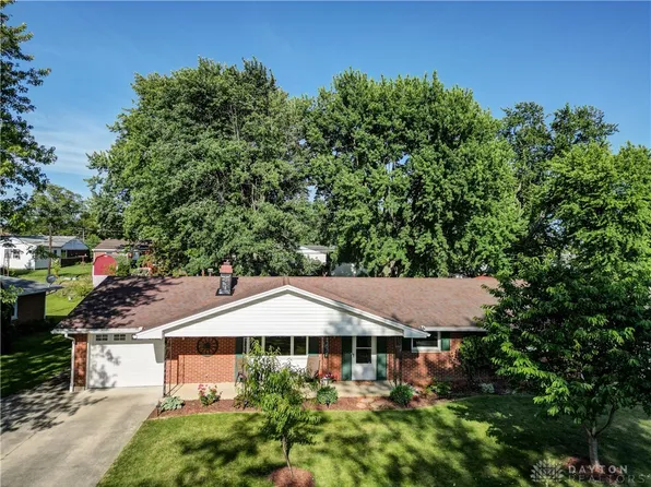 1165 Donald Dr, Greenville, OH 45331