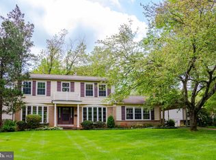 4907 Magdalene Ct, Annandale, VA 22003
