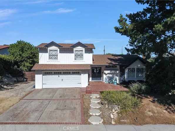 8308 Jason Ave, Canoga Park, CA 91304