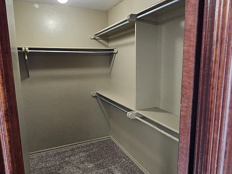 Right side entry into master closet