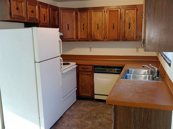 Updated flooring in Kitchen