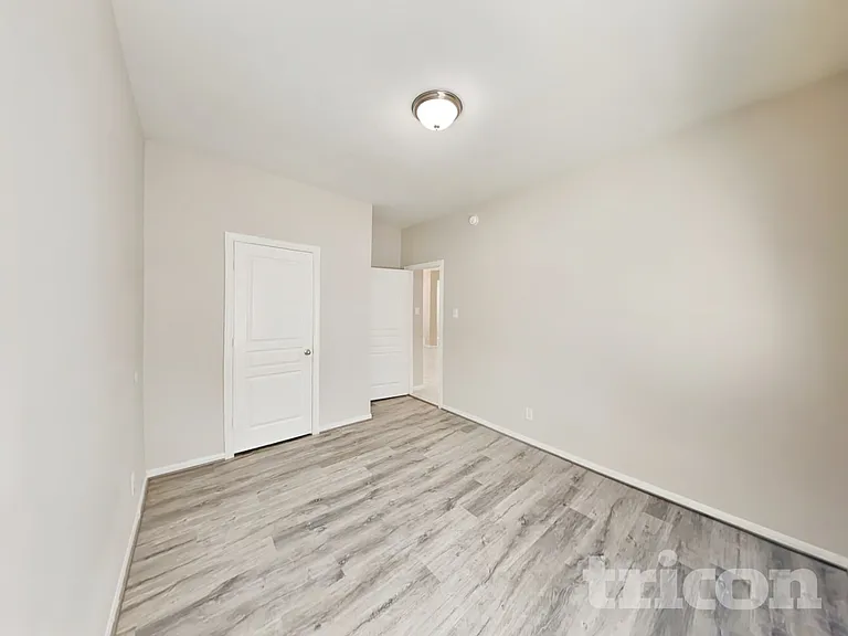 11114 Kingsnorth Dr — Photo 13