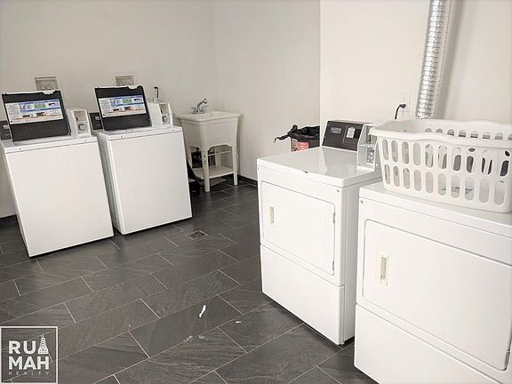 5th image of 812 Myrtle Ave #62